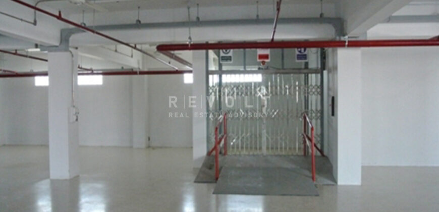 Warehouse for Sale/Rent : Romklao Road