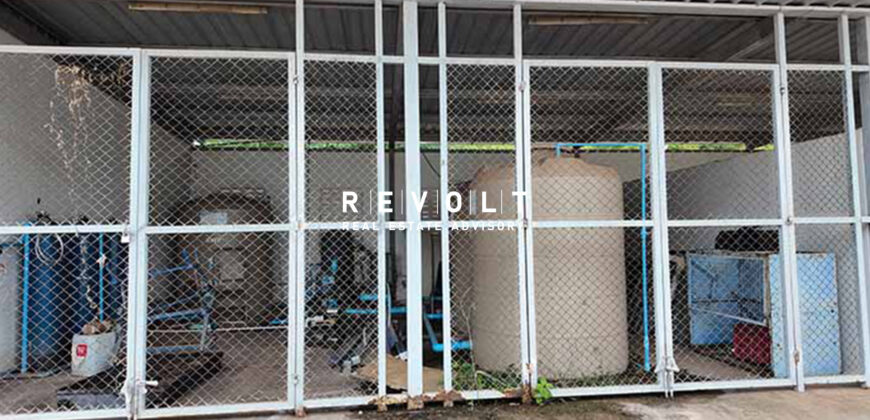 Land and Buildings for Sale (Service Center / Repair Center)