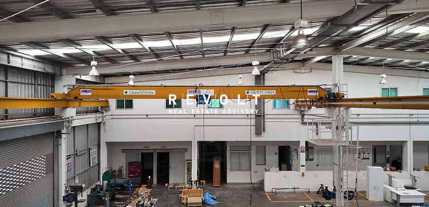 Land and Buildings for Sale (Service Center / Repair Center)